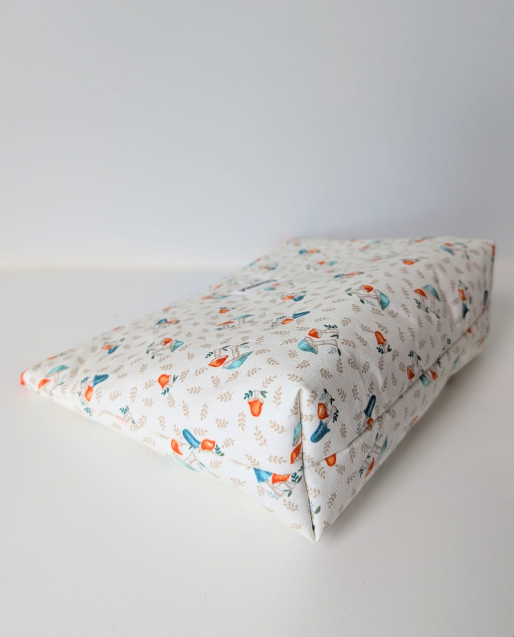 Fall Garden Regular Pouch