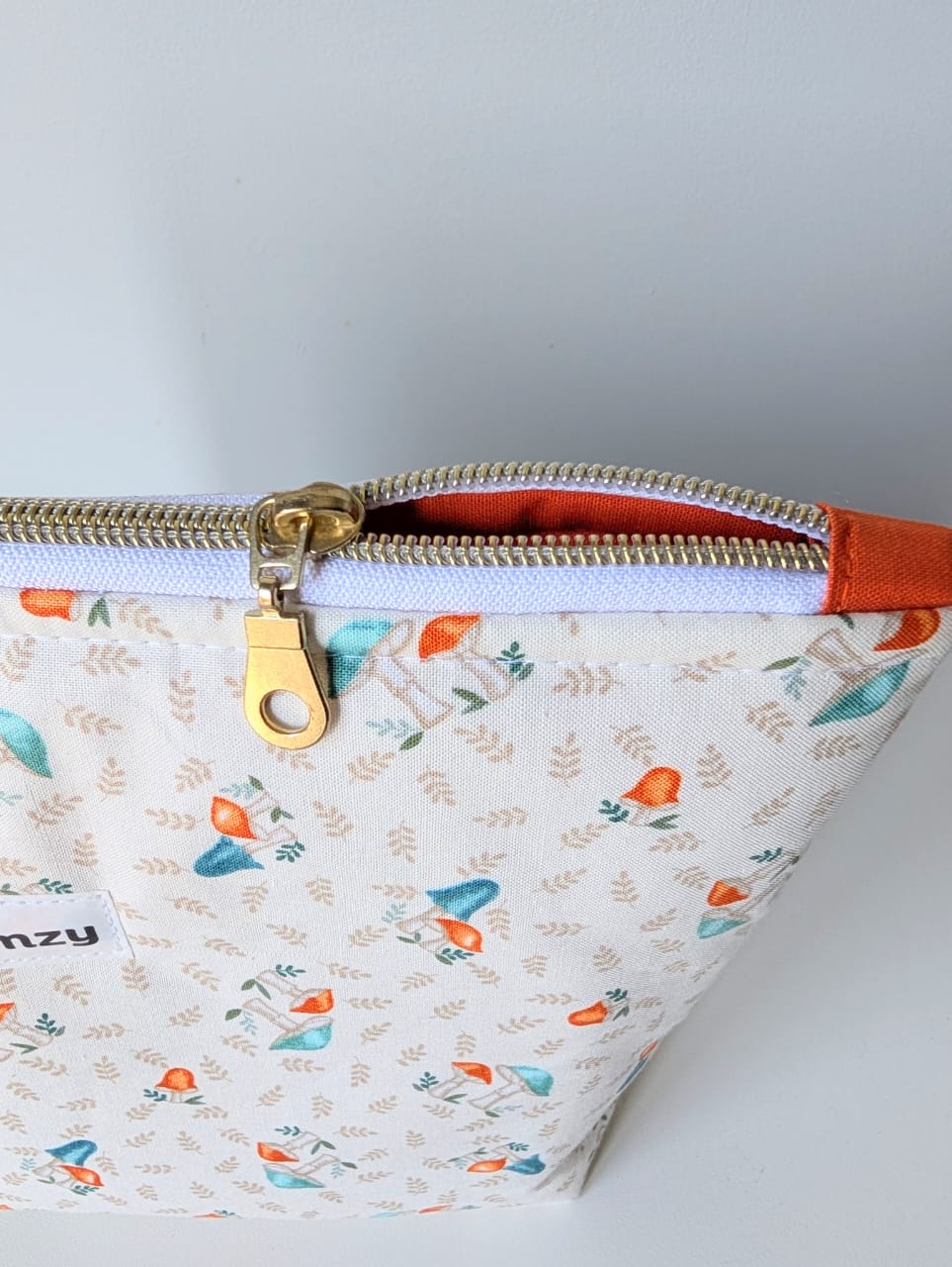 Fall Garden Regular Pouch