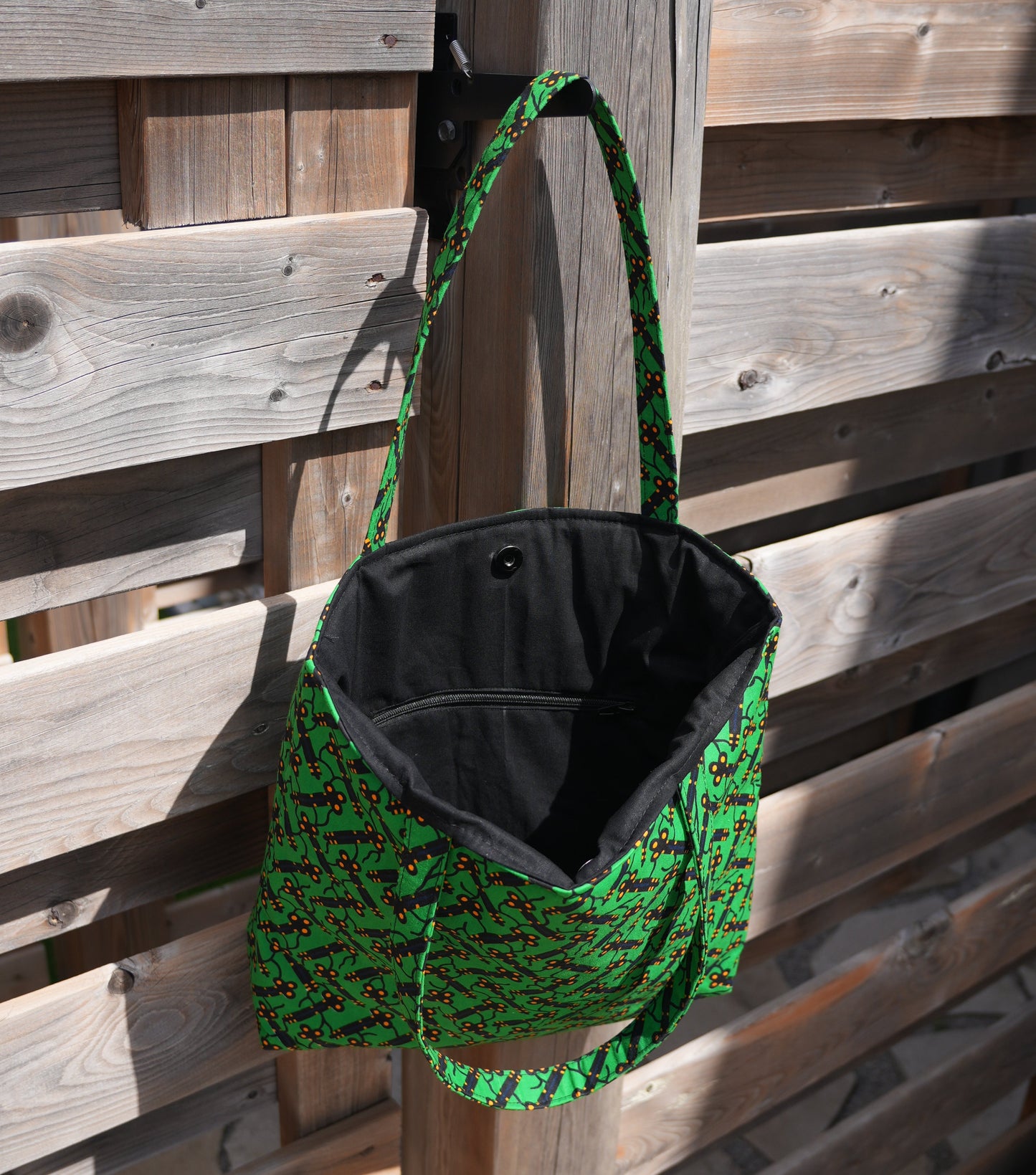 Green Essence Large Tote